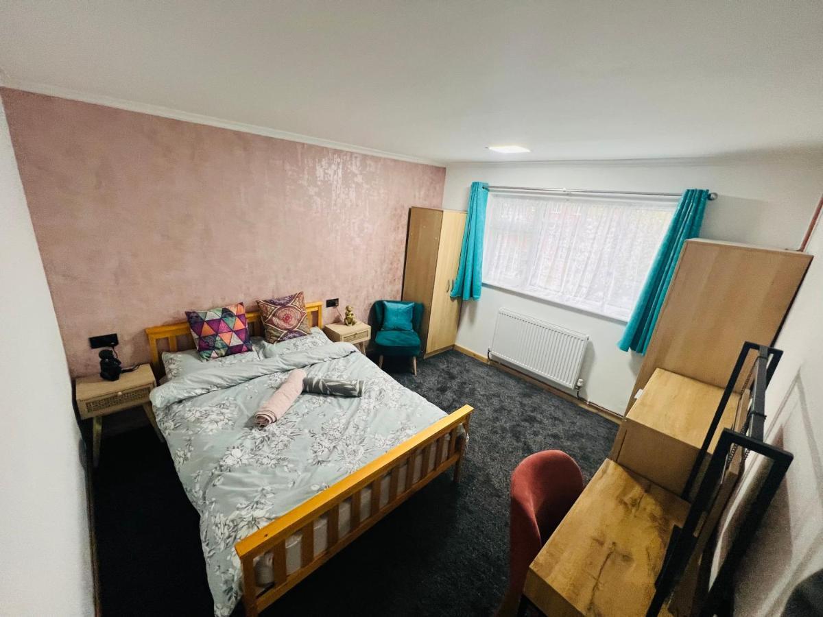 Apartment Cozycomfy Leicester